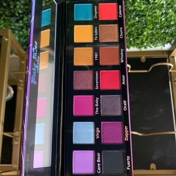 Pinky Rose Cosmetics 80's Baby Eyeshadow Palette | NEW | 80s Baby - Picture 12 of 16